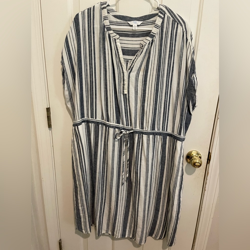 Time and Tru linen like dress